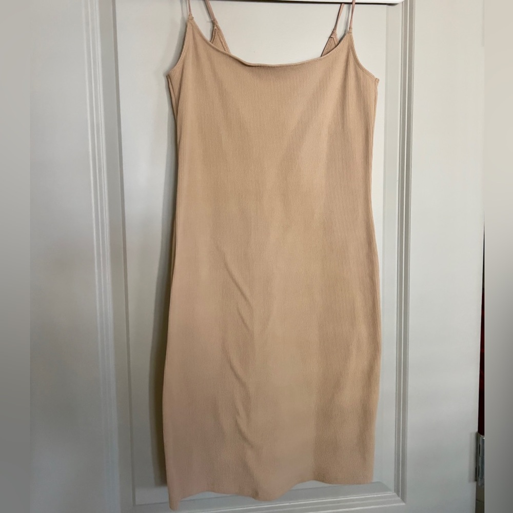 *SALE* Abercrombie & Fitch Nude Slip Dress